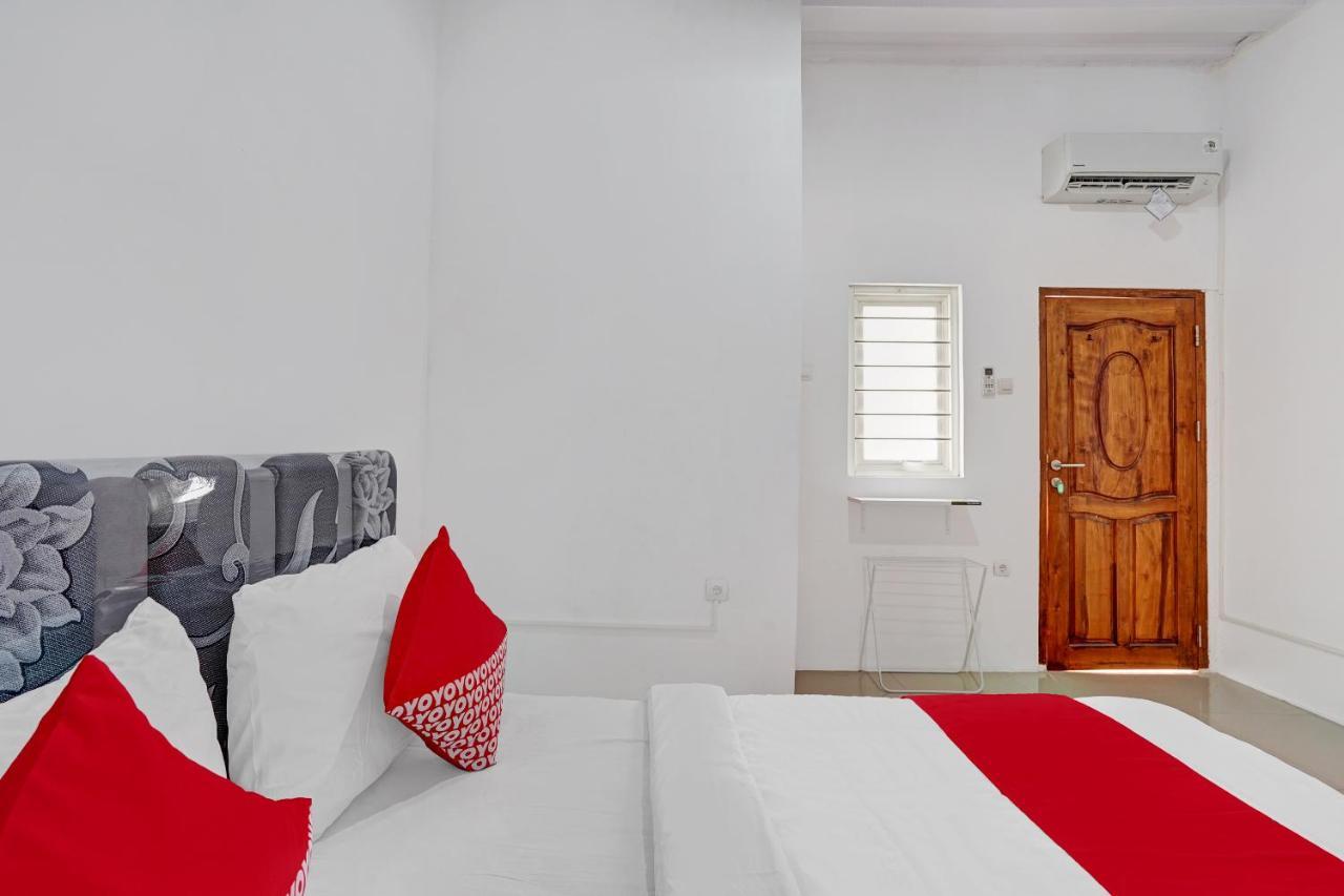 Oyo Life 90678 Omah Kulo Guest House Nganjuk Εξωτερικό φωτογραφία