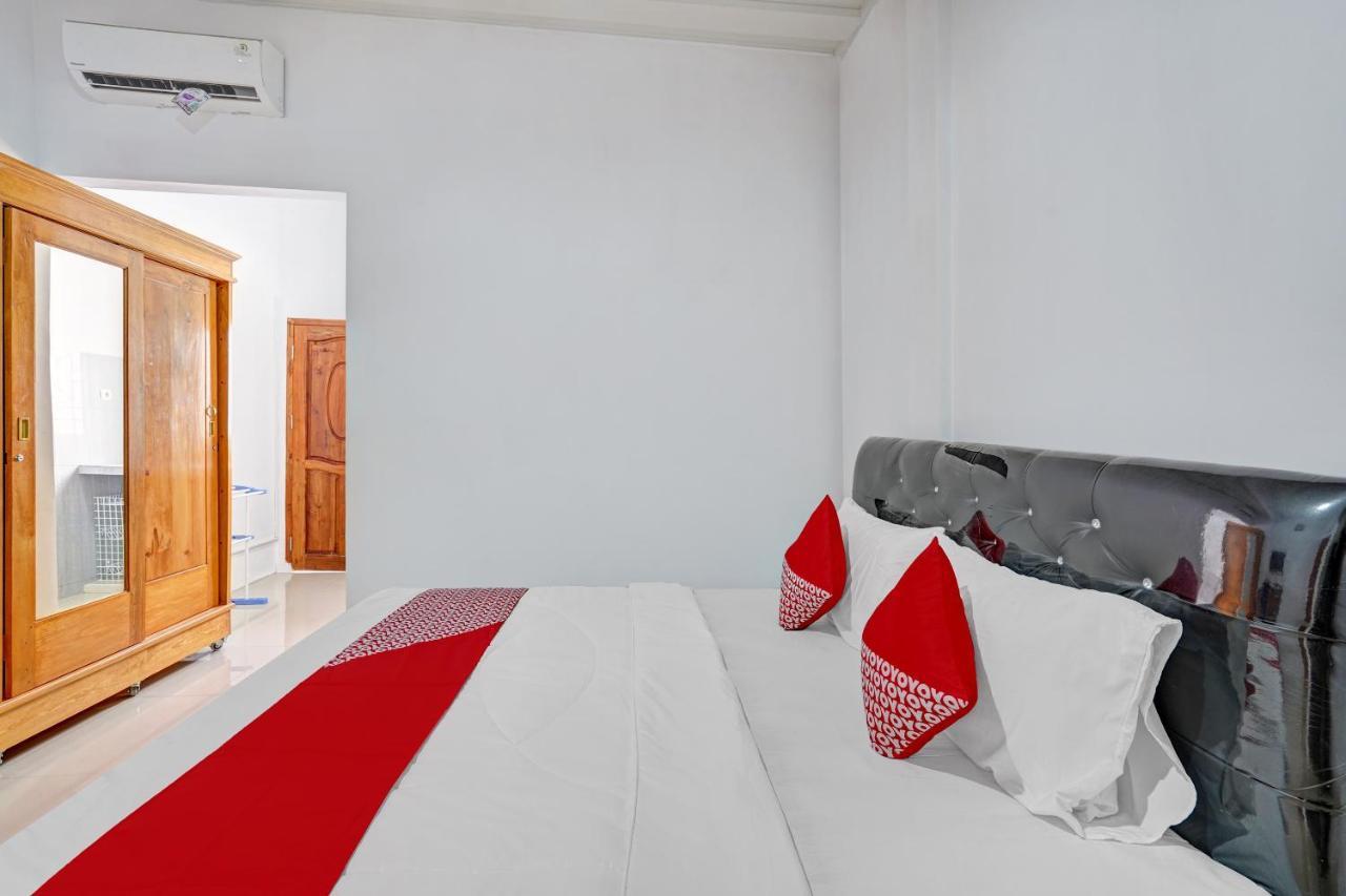 Oyo Life 90678 Omah Kulo Guest House Nganjuk Εξωτερικό φωτογραφία