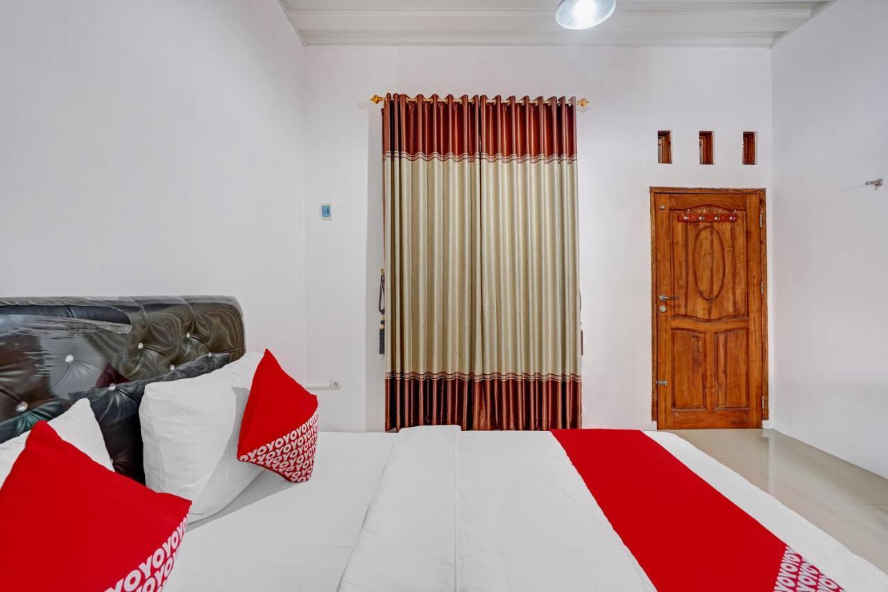 Oyo Life 90678 Omah Kulo Guest House Nganjuk Εξωτερικό φωτογραφία